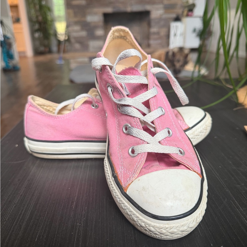 Converse Pink Sneakers
